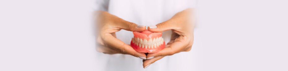 read all benefits of living with dentures